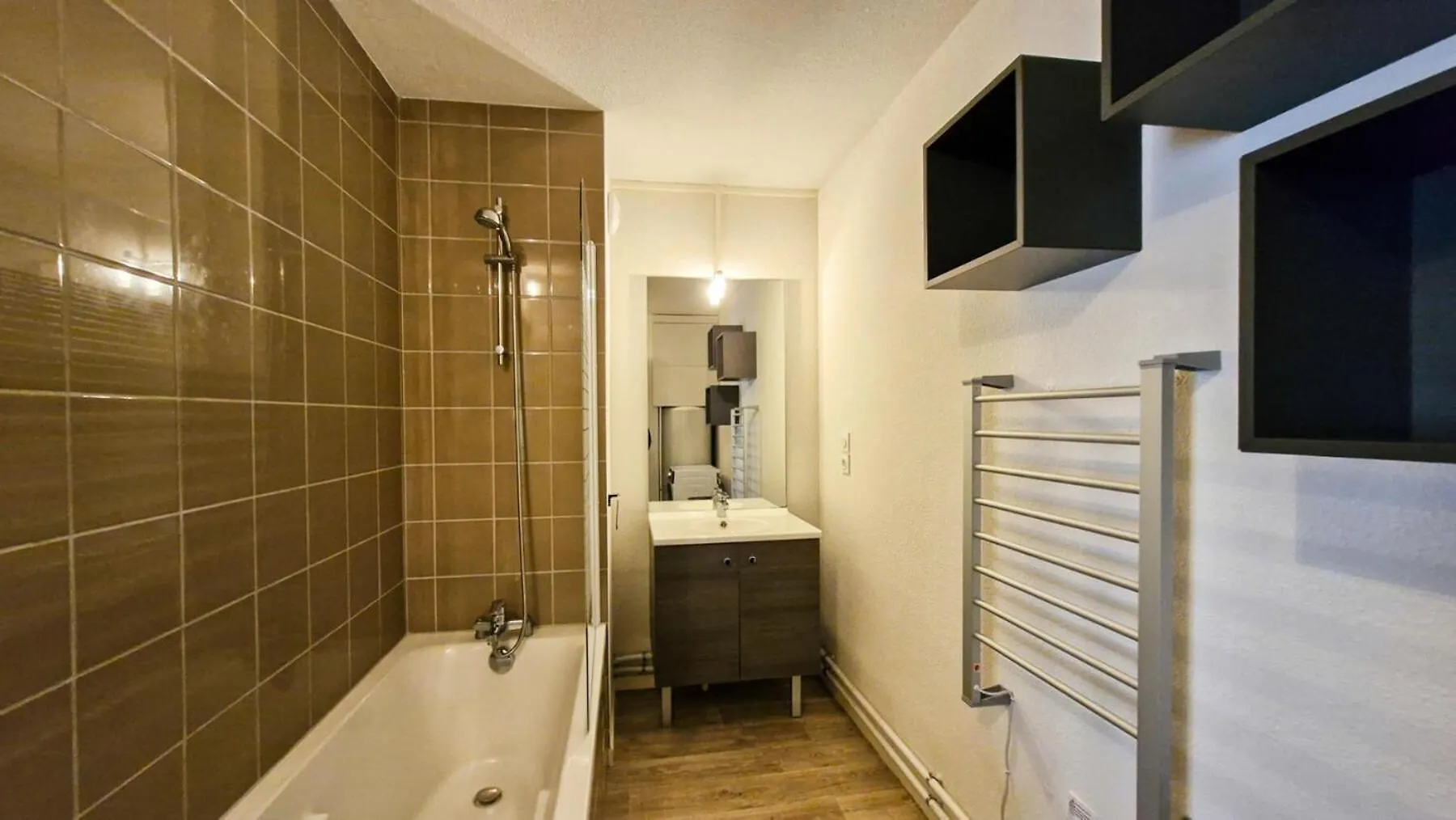 Residence La Petite Ourse - Appartement Renove - Terrasse - Centre Station - Vue Pistes Mae-1931 Magland